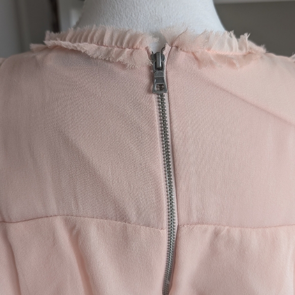 Alice + Olivia Nichola Cold Shoulder Ruffle Tiered Party Dress Blush Pink Size 8 - Picture 16 of 16